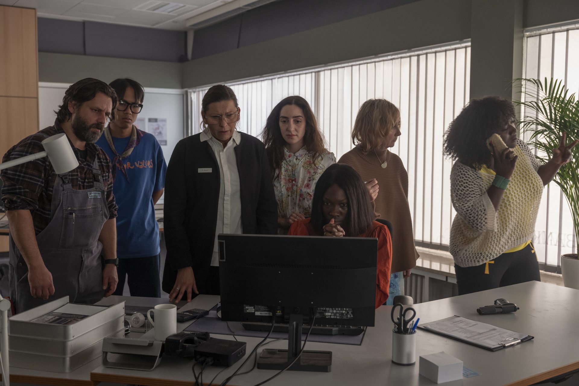 Filmausschnitt: Szenenfoto Bank