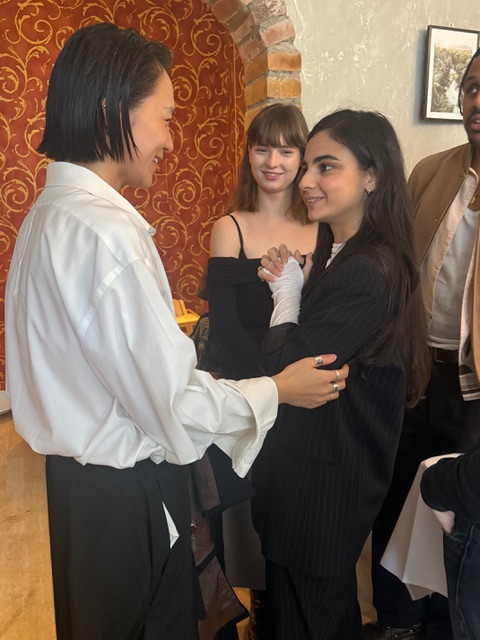 Yun Huang, Pola Geiger, Bayan Layla