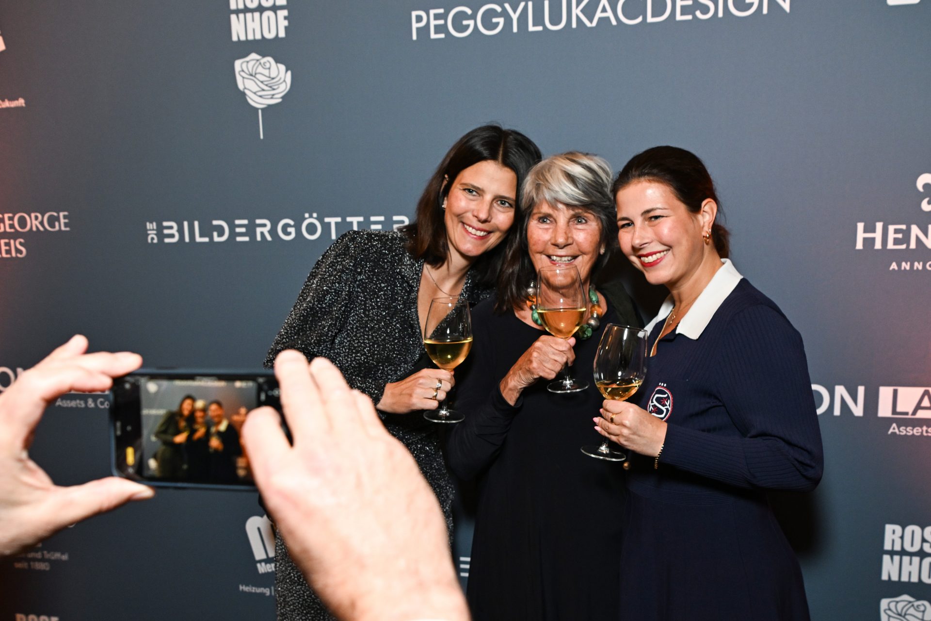 Anna, Marianne & Sarah Riedel