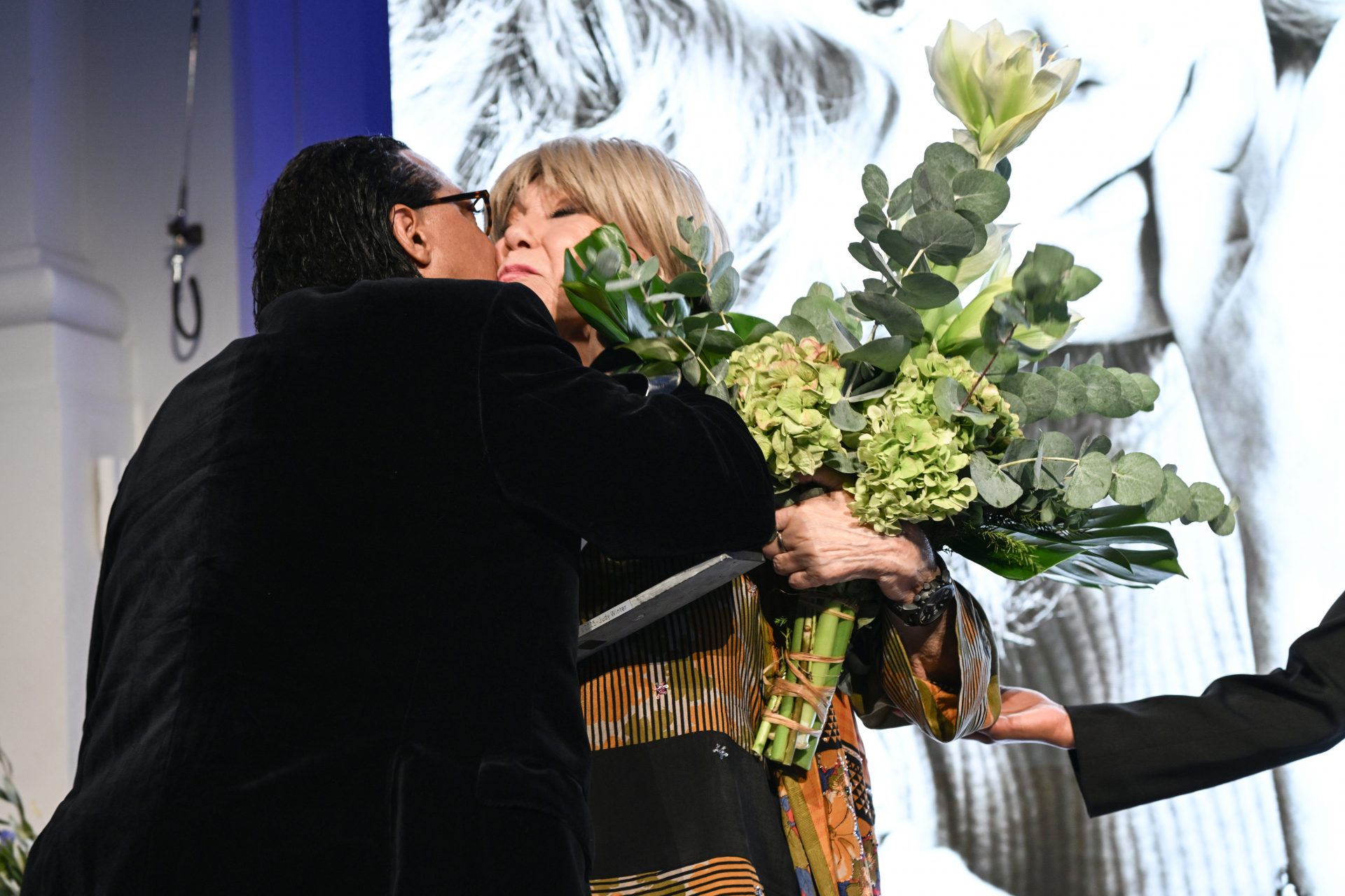 Sohn Francis gratuliert