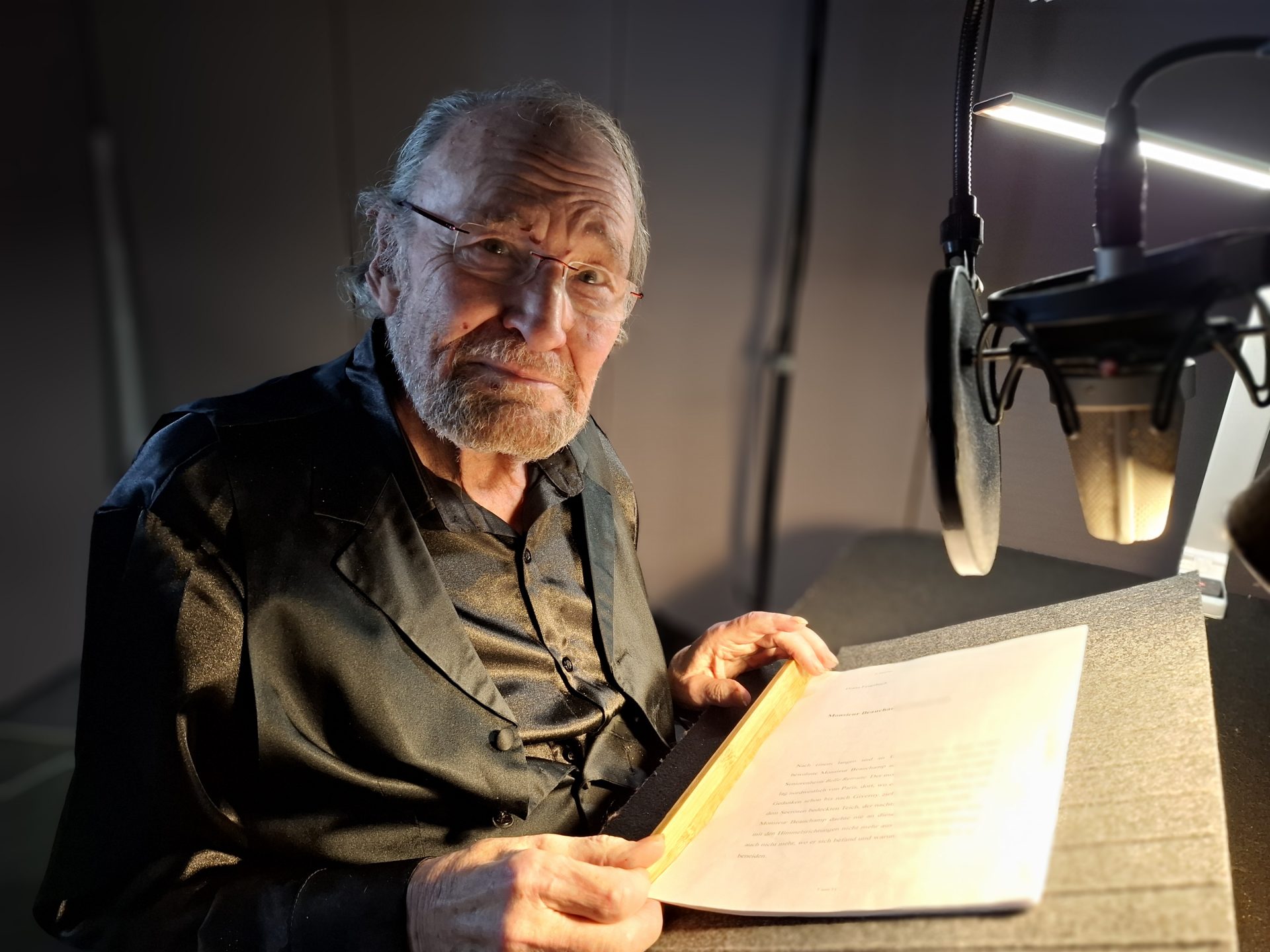 HH_MICHAEL MENDL liest Hesse Gedichte Tonstudio BUCHFUNK Berlin Febr25 (1)